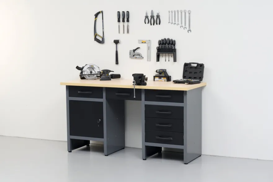Arbeidsbenk med skap/skuffer 160 x 60 x 85 cm