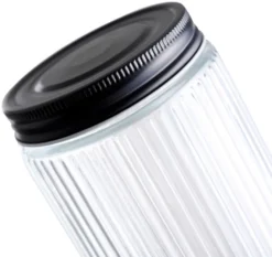 Glasskrukke riflet m/skrulokk 0,9 liter - DAY