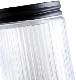 Glasskrukke riflet m/skrulokk 0,25 liter - DAY