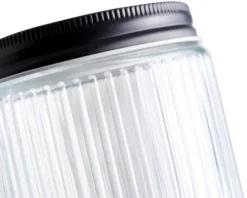 Glasskrukke riflet m/skrulokk 0,5 liter - DAY