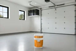 Gulvmaling 2K epoxy lysgrå 4 kg - Luxi