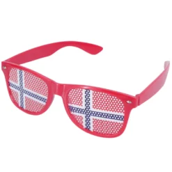 Solbriller med norsk flagg i rødt, hvitt og blått
