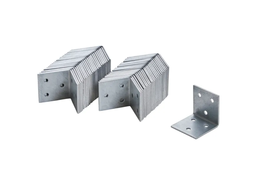 Vinkelbeslag 40 x 40 x 40 x 2,0 mm